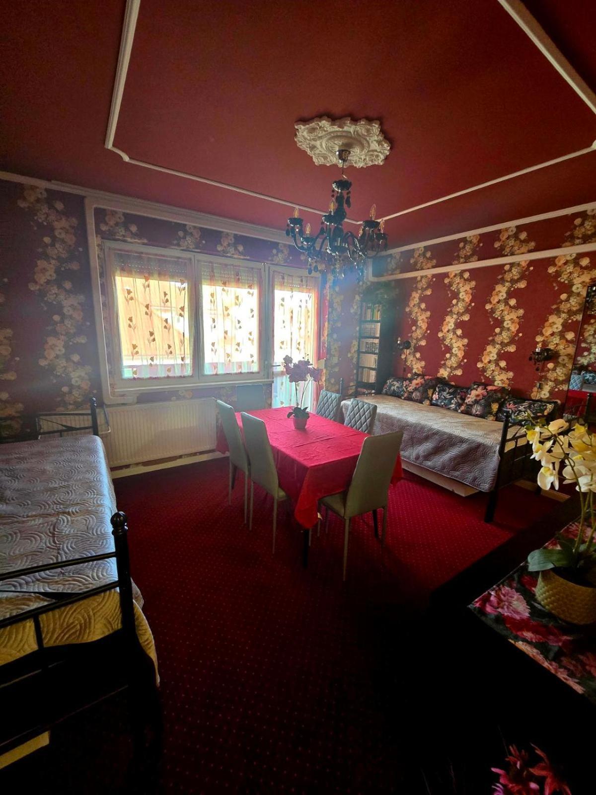 Ewita Apartman Hajduszoboszlo Exterior photo